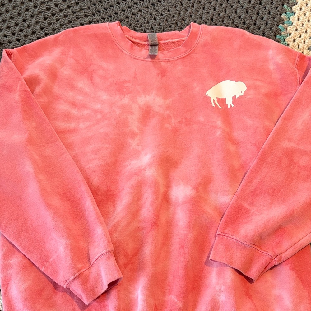 Women’s Buffalo Bills Tie-Dye Crewneck
